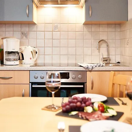 Haus Sonnenweg لوتاش