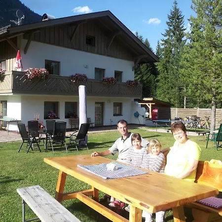 Daire Haus Sonnenweg Leutasch